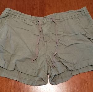 Old Navy linen shorts